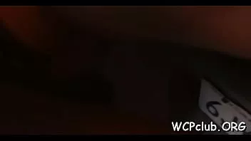 play تحريضية سمراء gf يحصل على الثعبان