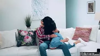 play Stepdad fucks stepteen so she will stay