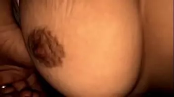 play Freddy funk uderza w miodową dziurę swojej gorącej, seksownej, słodkiej siostrzenicy! _)