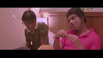 تشغيل الساخنة جميلة لطيف الهندي صديقة تمارس الجنس مع صديقها xxx فيلم هندي حار !!!