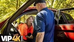 Abspielen Im Wald feststecken: Älterer Prinz gibt jungem Mädchen unvergesslichen Outdoor-Fick