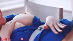 Oynat Alternatif Hemşire Kitty Bi Yoğun Porno Oturumunda Cum Kırlangıçlar