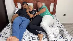 Odtwórz Cuckold oglądanie filmu z Latina GF i najlepszym przyjacielem - anal, lodjob, szorstki seks