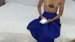 Reproducir Morena delgada con tatuajes en intenso sesiones
