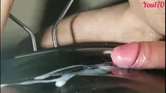 Reproduzir Masturbação pública: jovem adolescente gostoso com pau grande sem cortes e corpo perfeito