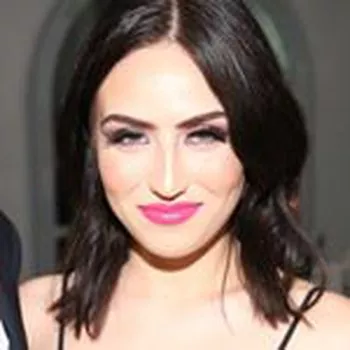 Pornostar Jade Baker
