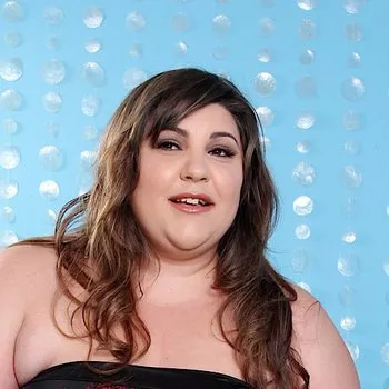 Pornoster Bella Bendz