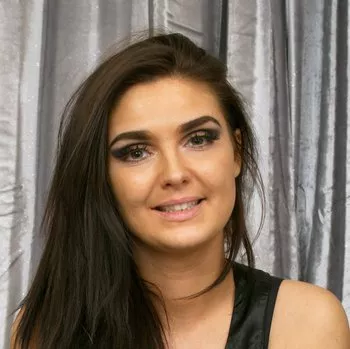 Pornostar Roxee Couture
